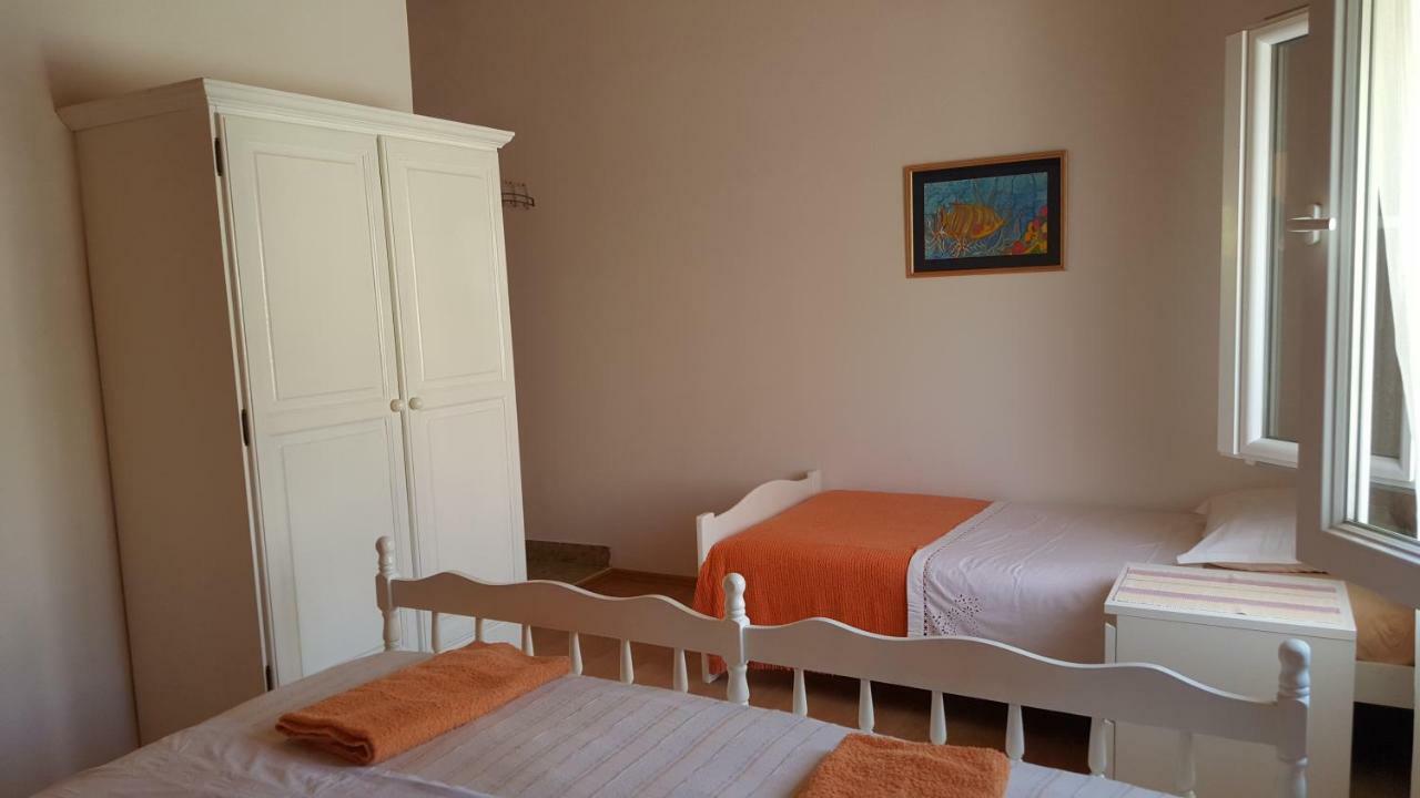 Apartment Zdenka Dinjiška Exterior foto
